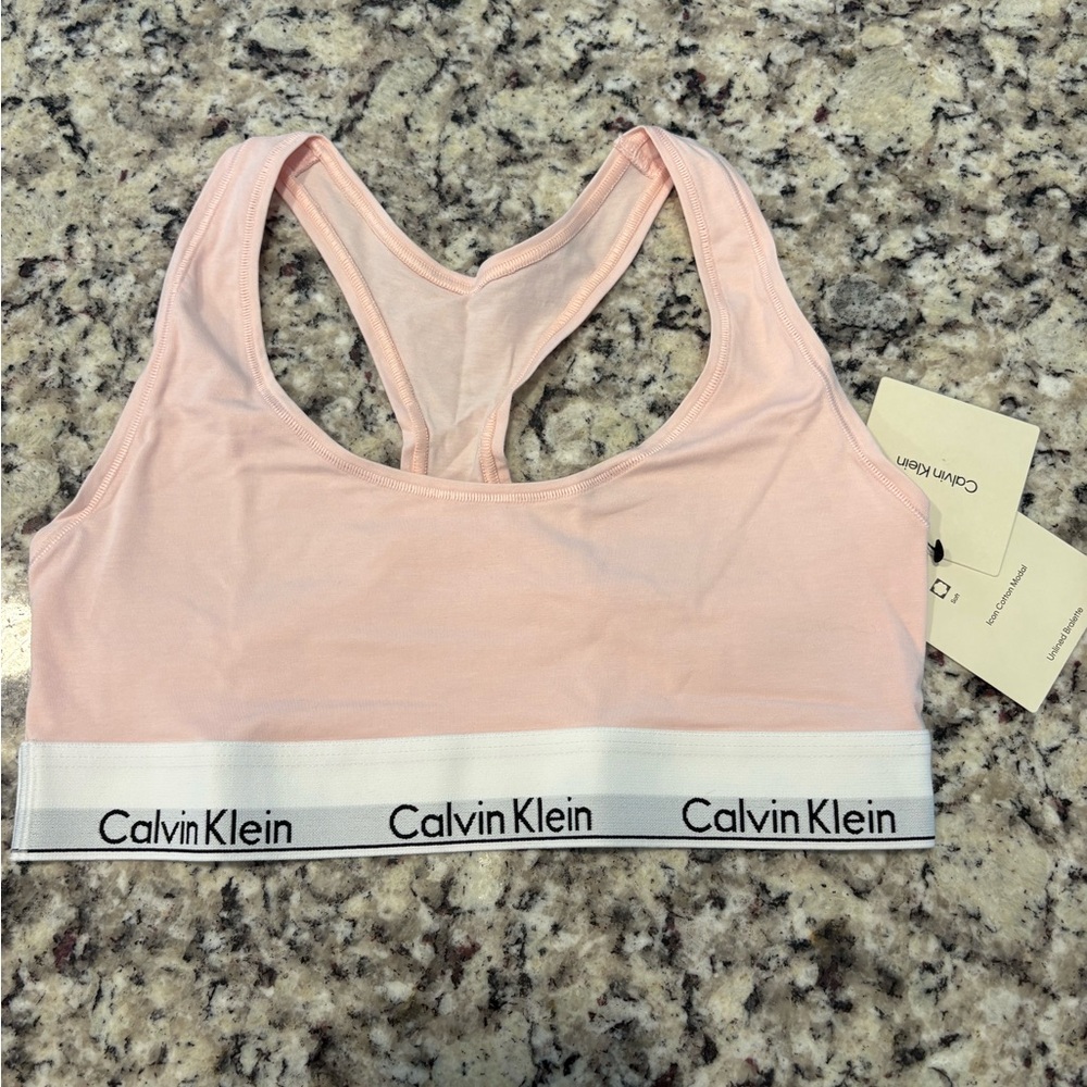 Calvin Klein Pink Sports Bra Seamless Comfort